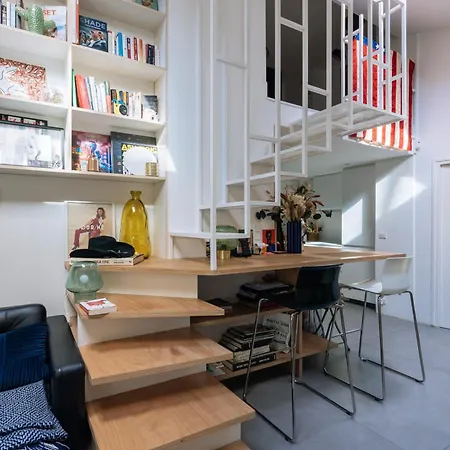 Appartamento Stylish 1bd Loft Canal Saint-martin! Parigi